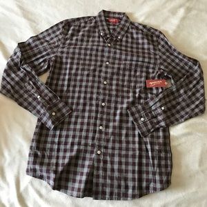 NEW Arizona Men’s long sleeve size Medium